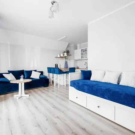 1 Bedroom Amazing In Darlówko *